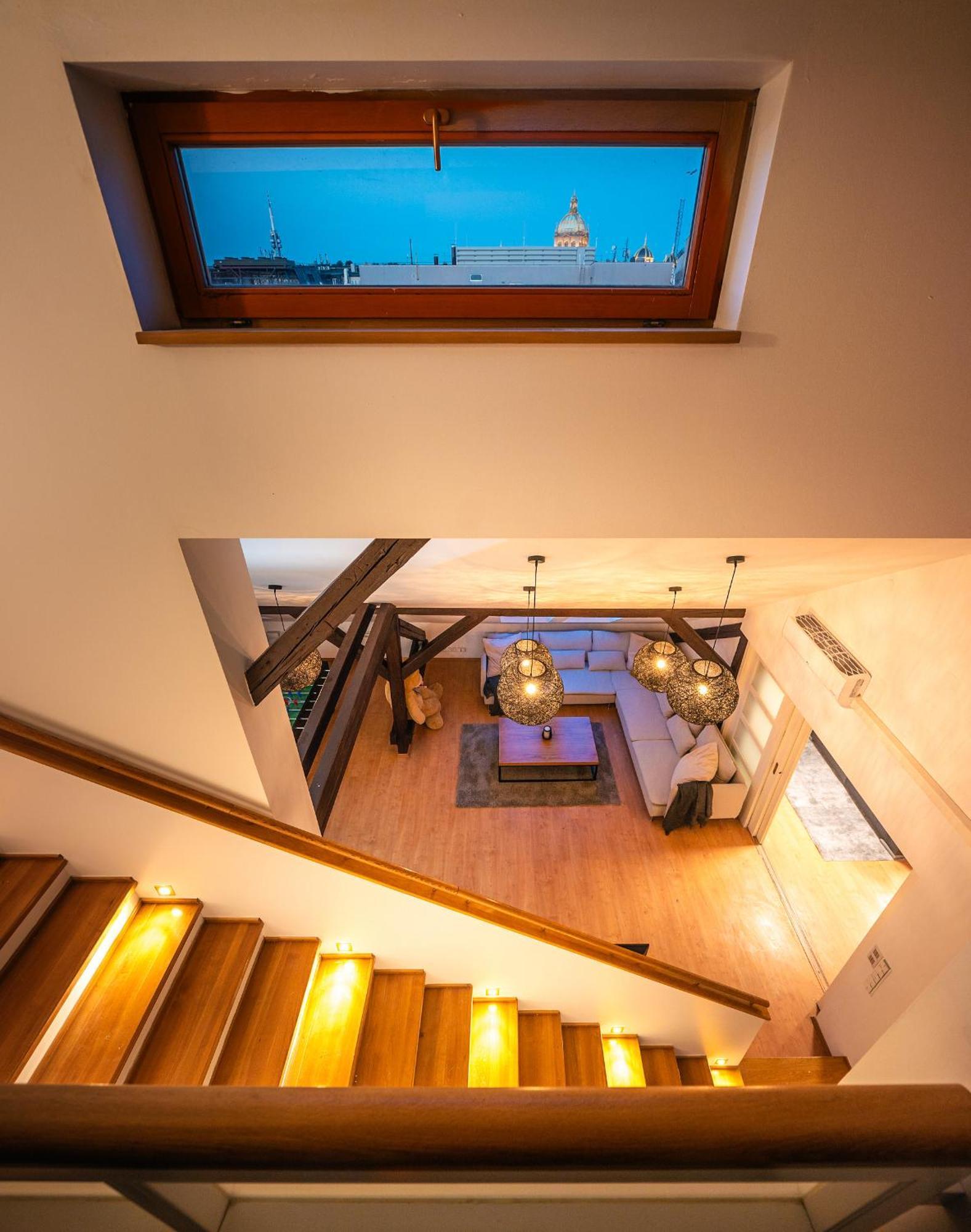 A/c Lux Rooftop 6br+3.5bath Wenceslas Square * Praga