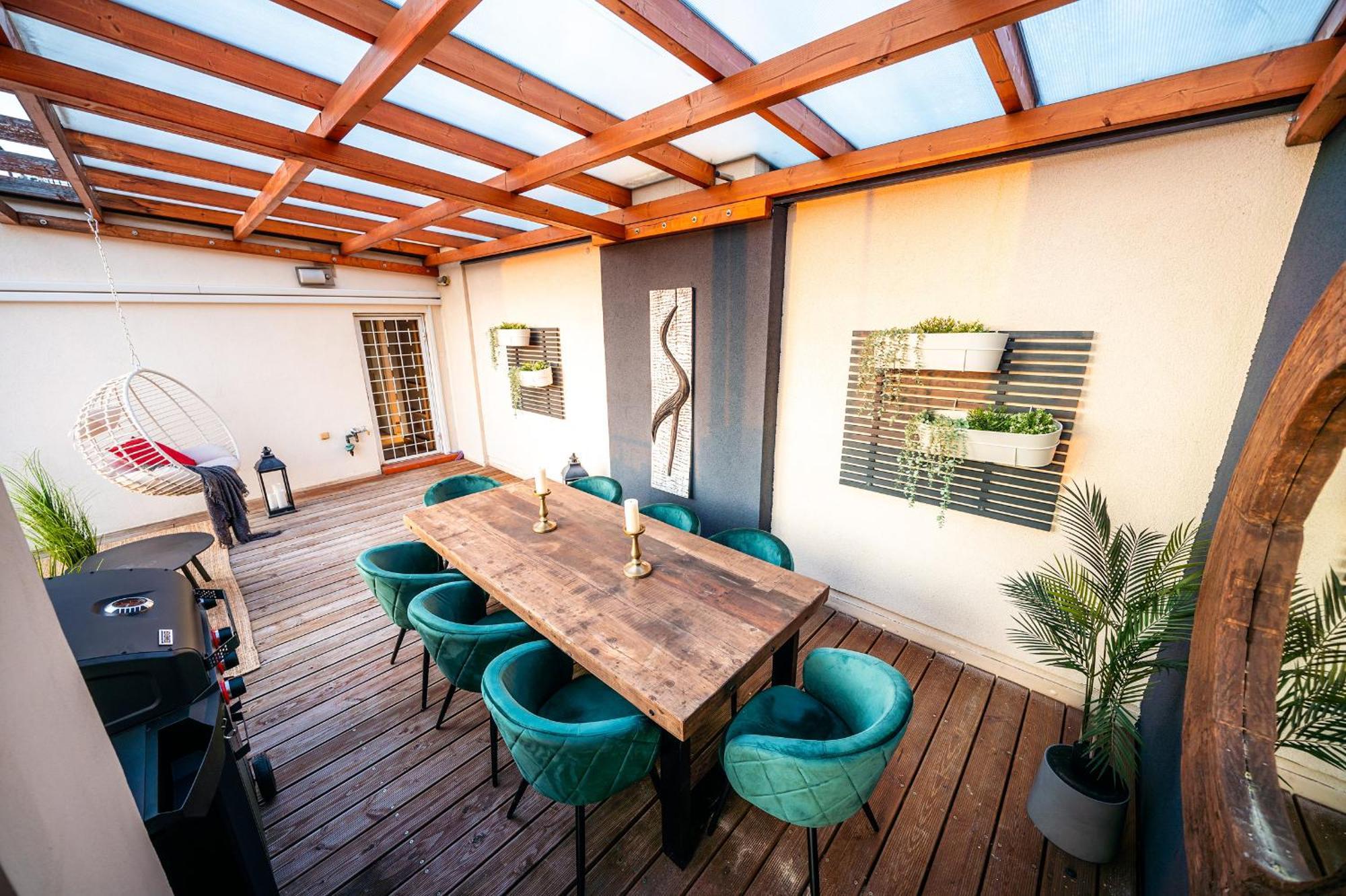 Apartment A/c Lux Rooftop 6br+3.5bath Wenceslas Square